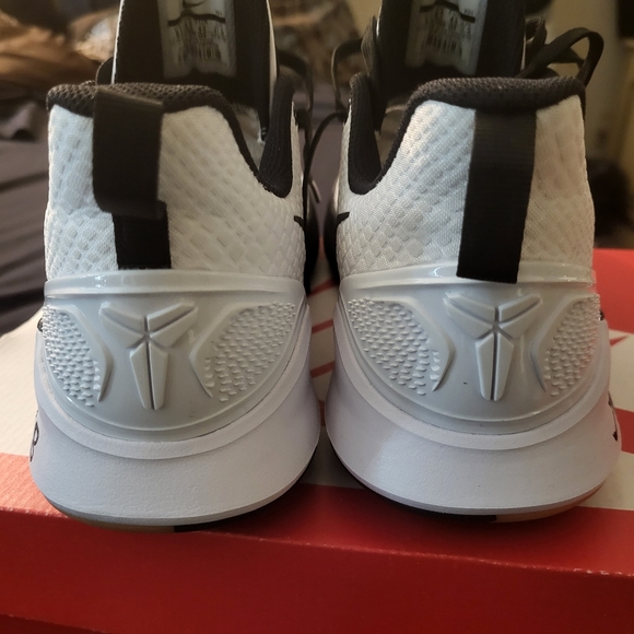 CUSTOM -  KOBE MAMBA